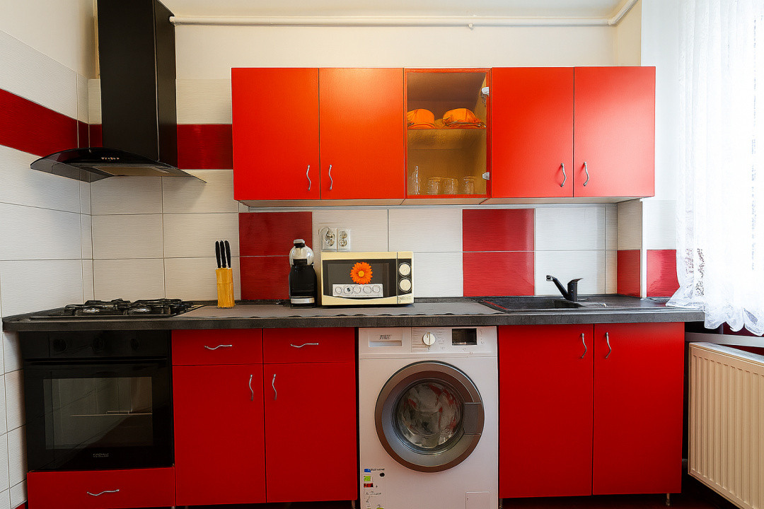 Apartament 2 camere mobilat-utilat, pivinta, strada Semaforului