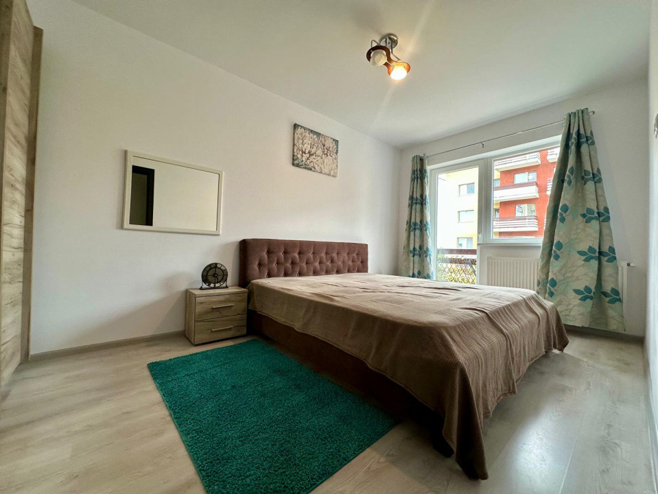 De inchiriat, apartament utilat si mobilat cu 3 camere!