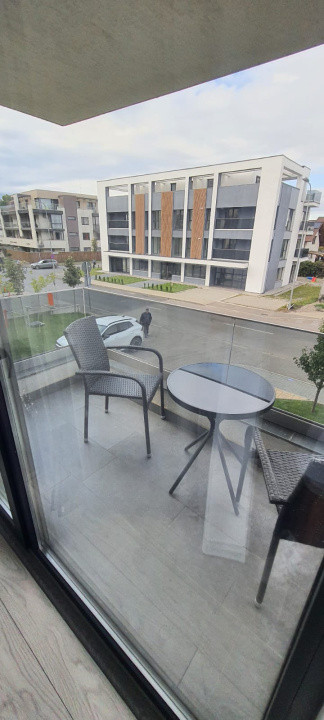 De inchiriat apartament cu 3 camere, mobilat, in cartierul Tractorul!