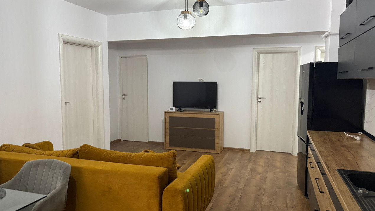 De inchiriat, apartament utilat si mobilat cu 3 dormitoare!
