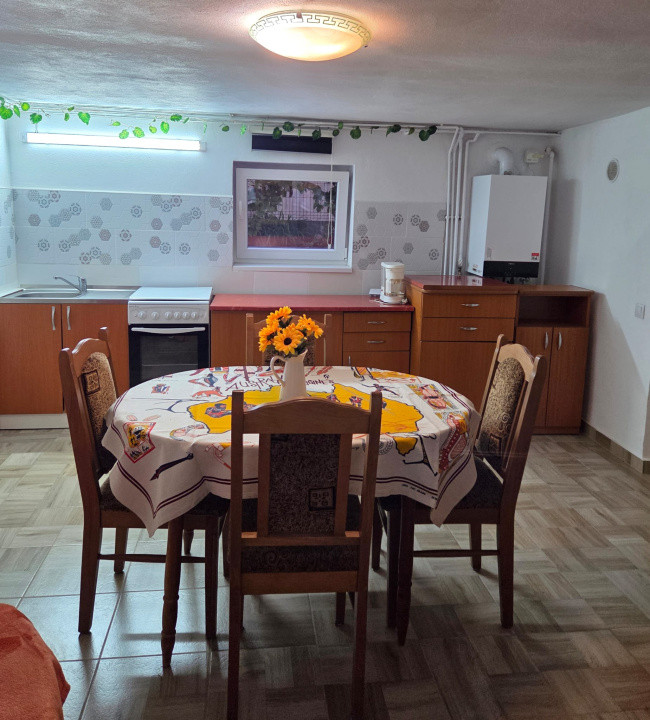 Apartament 2 camere la casa