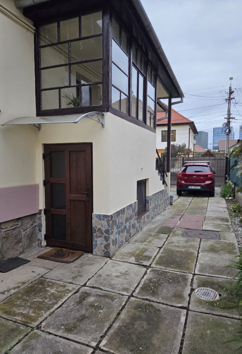 Apartament 2 camere la casa