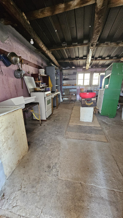 Casa cu poveste si potential – locul perfect pentru un nou inceput in Seica Mare