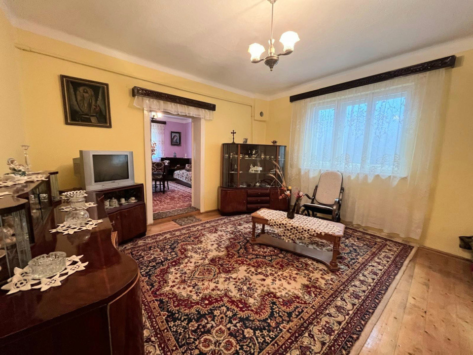 Casa cu poveste si potential – locul perfect pentru un nou inceput in Seica Mare