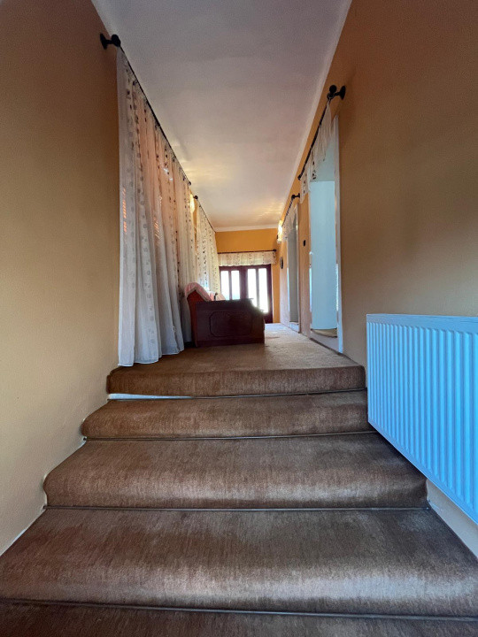 Casa cu poveste si potential – locul perfect pentru un nou inceput in Seica Mare