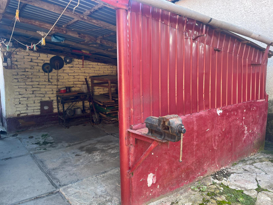 Casa cu poveste si potential – locul perfect pentru un nou inceput in Seica Mare