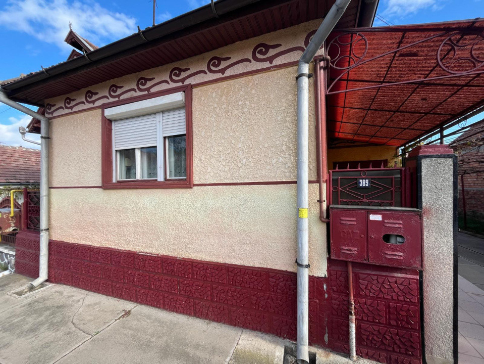 Casa cu poveste si potential – locul perfect pentru un nou inceput in Seica Mare