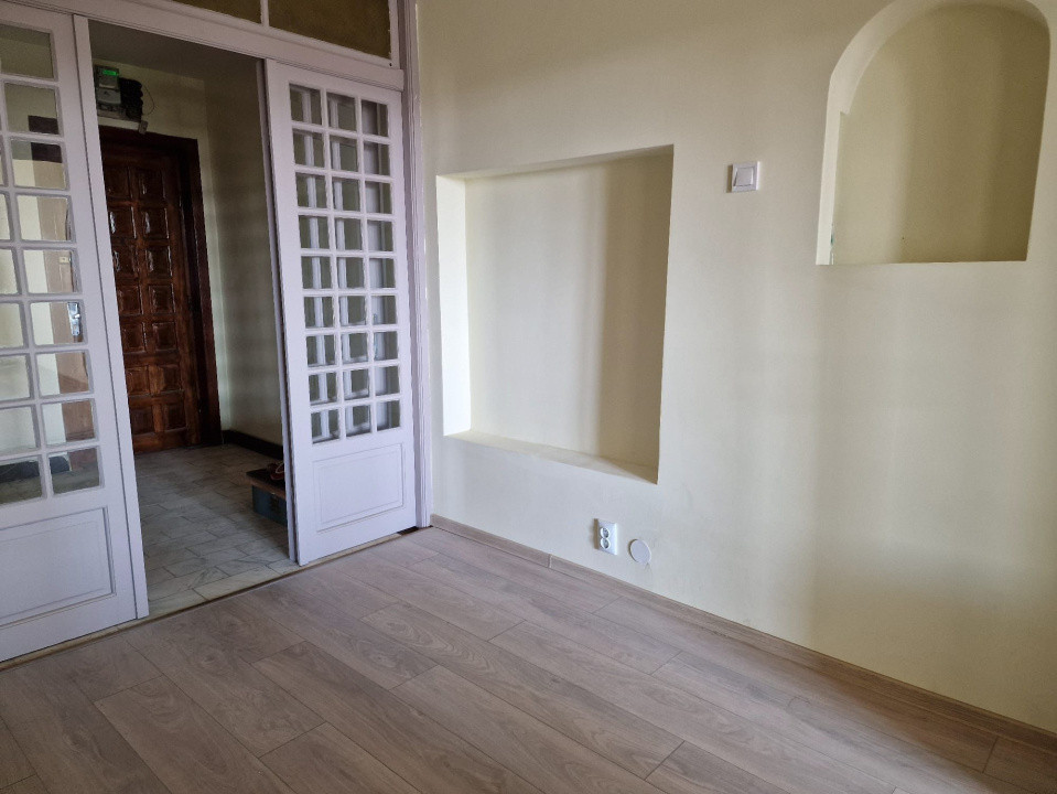  DE VANZARE, Apartament 3 camere, Inima orașului 