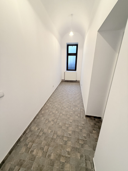 Spatiu comercial de inchiriat- General Magheru