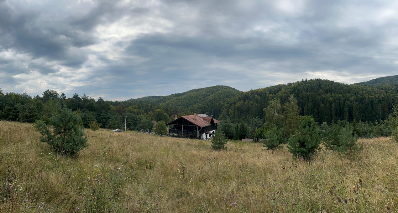 Colţ de rai la 35 km de Braşov – teren intravilan cu utilităţi Valea Bozomului