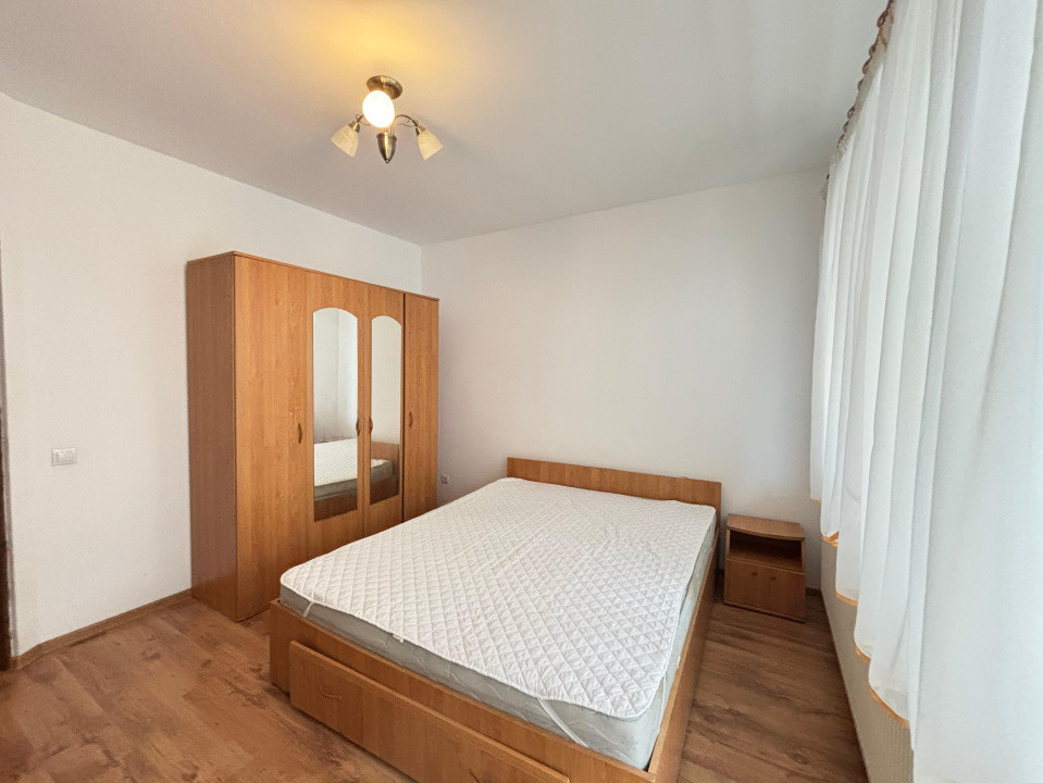 Apartament 2 camere -zona Penny Ciresica