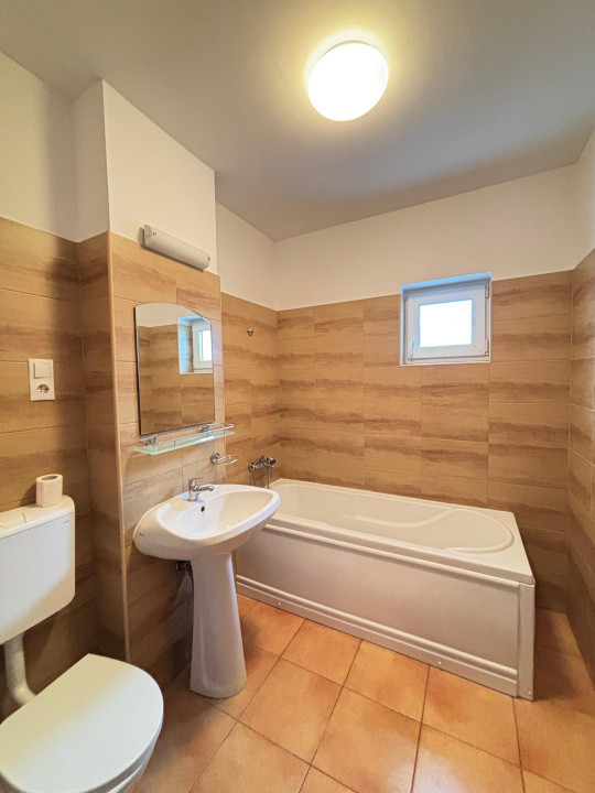 Apartament 2 camere -zona Penny Ciresica
