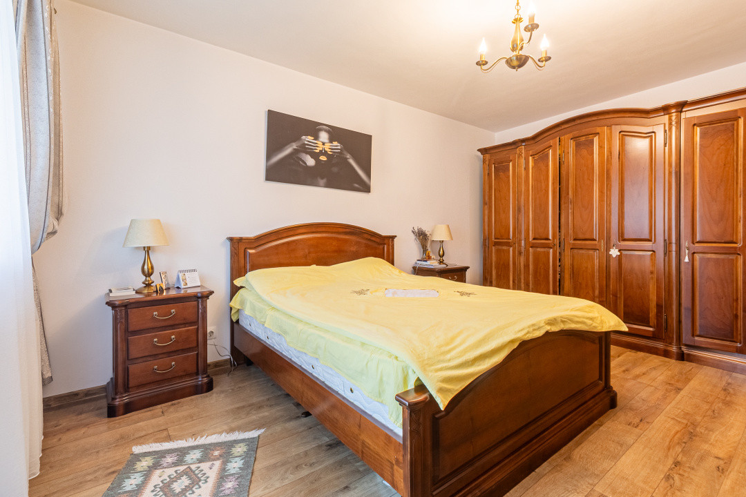 Casa individuala cu 5 camere, de vanzare, in Brasov, zona Bartolomeu!