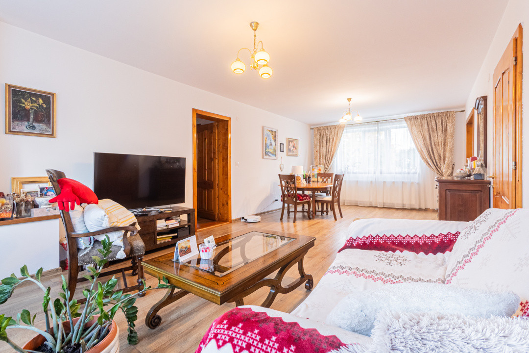 Casa individuala cu 5 camere, de vanzare, in Brasov, zona Bartolomeu!
