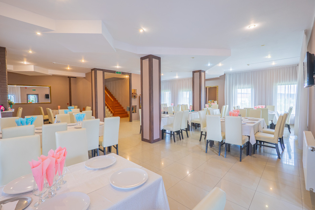 Pensiune cu restaurant, terasa, 14 camere, oportunitate de investitie turistica