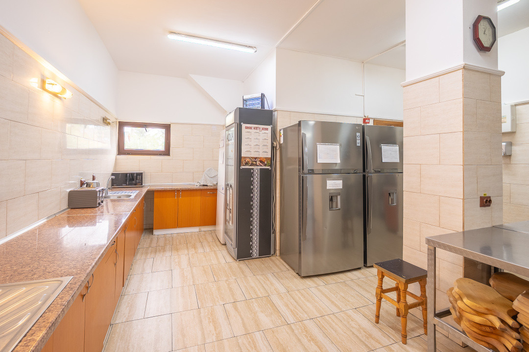 Pensiune cu restaurant, terasa, 14 camere, oportunitate de investitie turistica