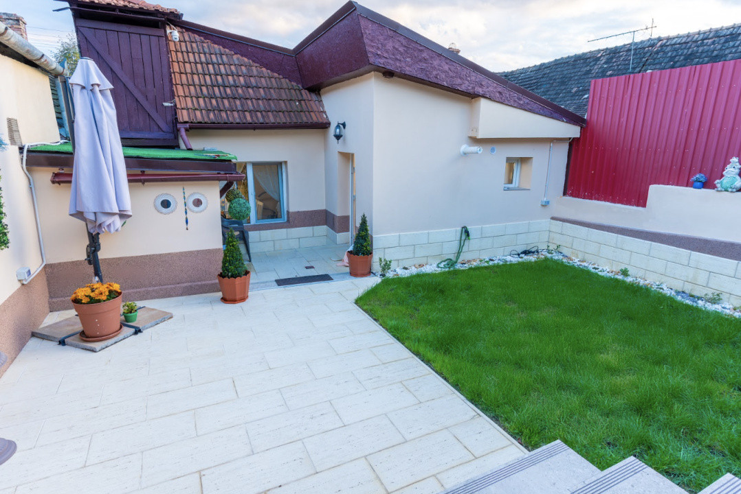 Cămin primitor unicat, cu 3 cam. și atmosferă caldă, recent modernizat