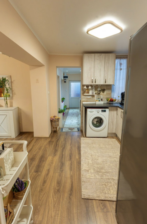 Cămin primitor unicat, cu 3 cam. și atmosferă caldă, recent modernizat