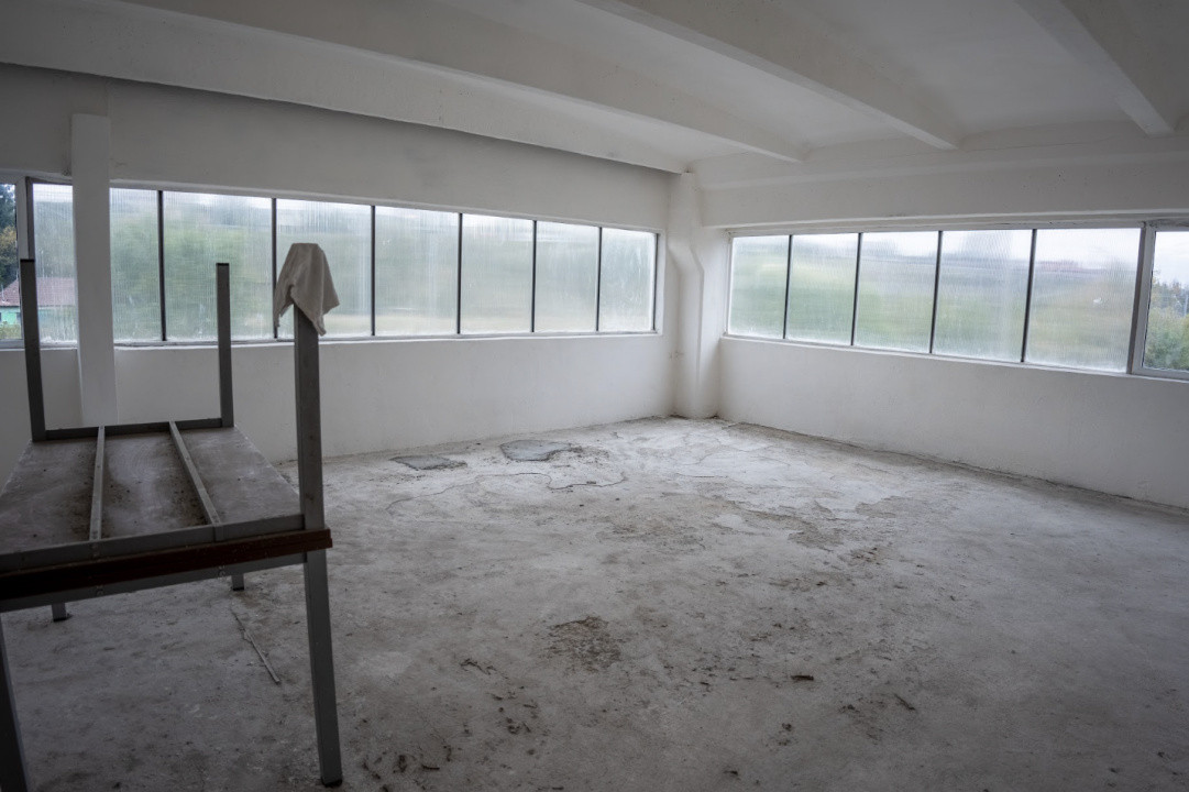 Hală industrială P+E de vânzare în Toplița – 628 mp construiți, structură beton 