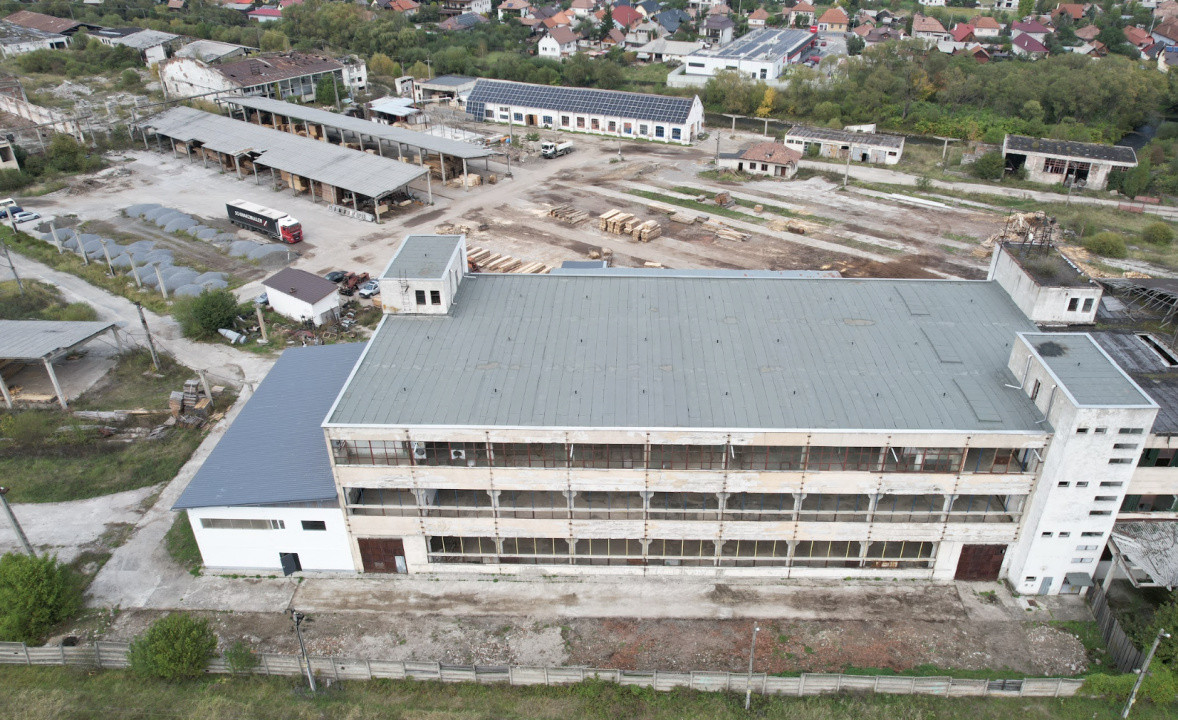 Clădire industrială cu potențial mixt – producție, depozitare, servicii –Toplița