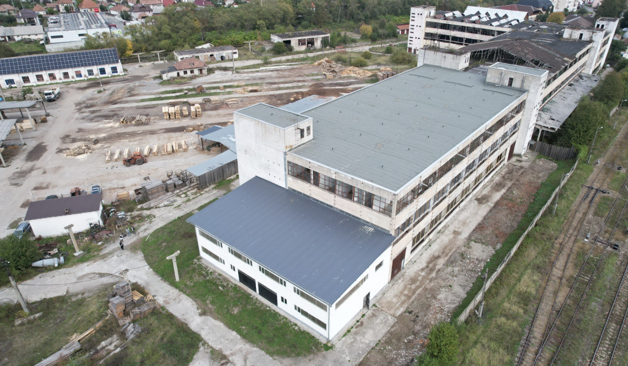 Clădire industrială cu potențial mixt – producție, depozitare, servicii –Toplița