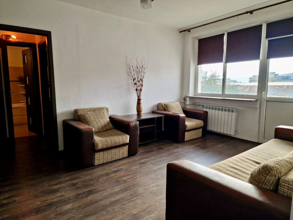Apartament ultra-central de inchiriat 