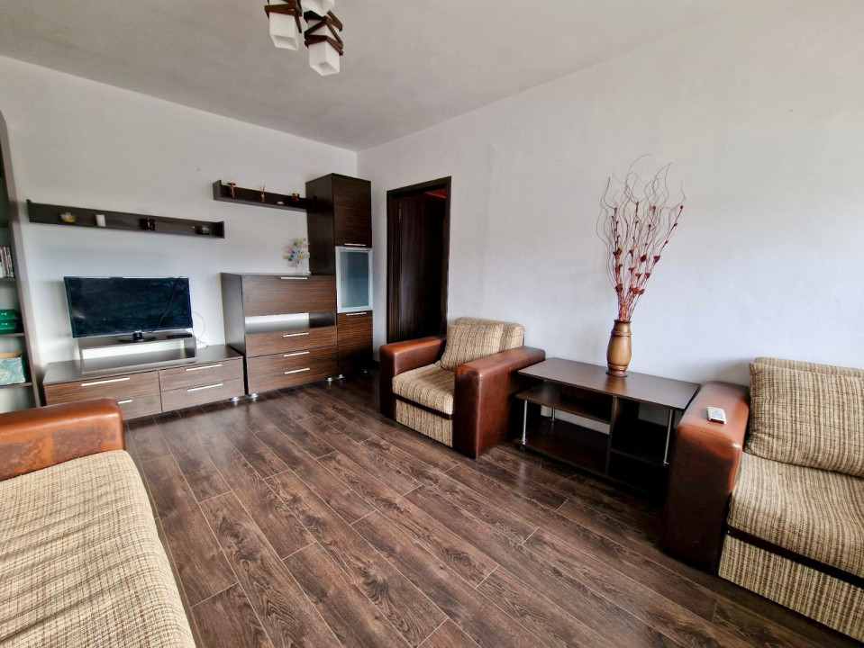 Apartament ultra-central de inchiriat 