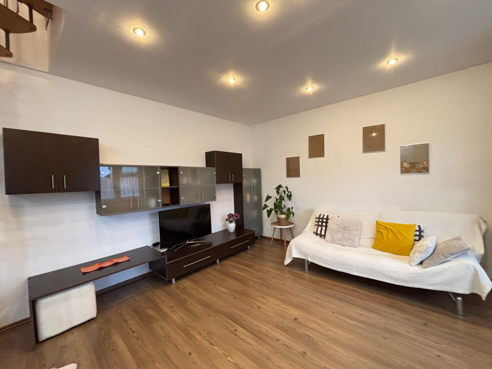 Apartament de vânzare, 3 camere - str. Plugarilor, Sibiu