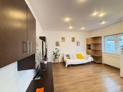 Apartament de vânzare, 3 camere - str. Plugarilor, Sibiu