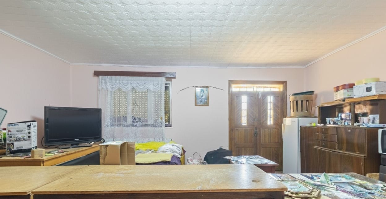 Casă individuală de vânzare 318 mp utili + 571 mp teren Comision 0%