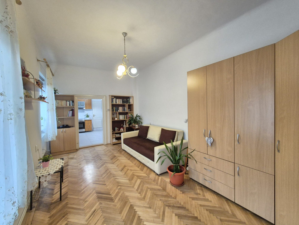 De închiriat garsonieră centrală – Sibiu