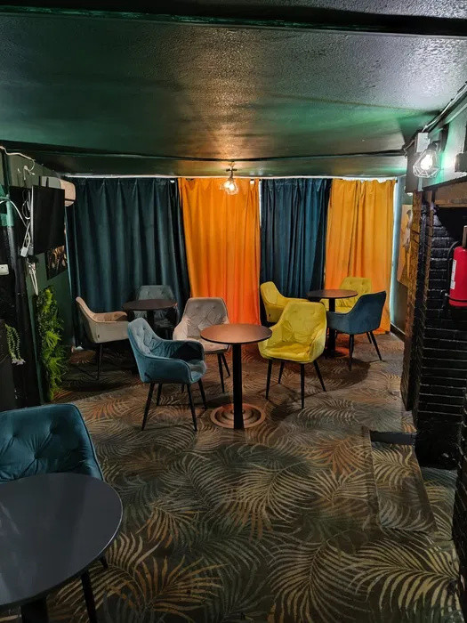 Închiriere spațiu comercial — fost bar, complet mobilat și utilat | ideal pentru