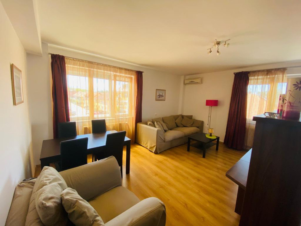 Apartament modern de închiriat 3 camere -  Zona Parcul Sub Arini 