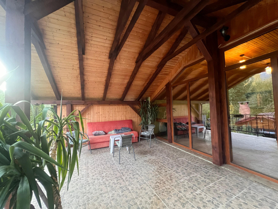 Apartament 4 camere de închiriat în Tocile – liniște și priveliște frumoasă