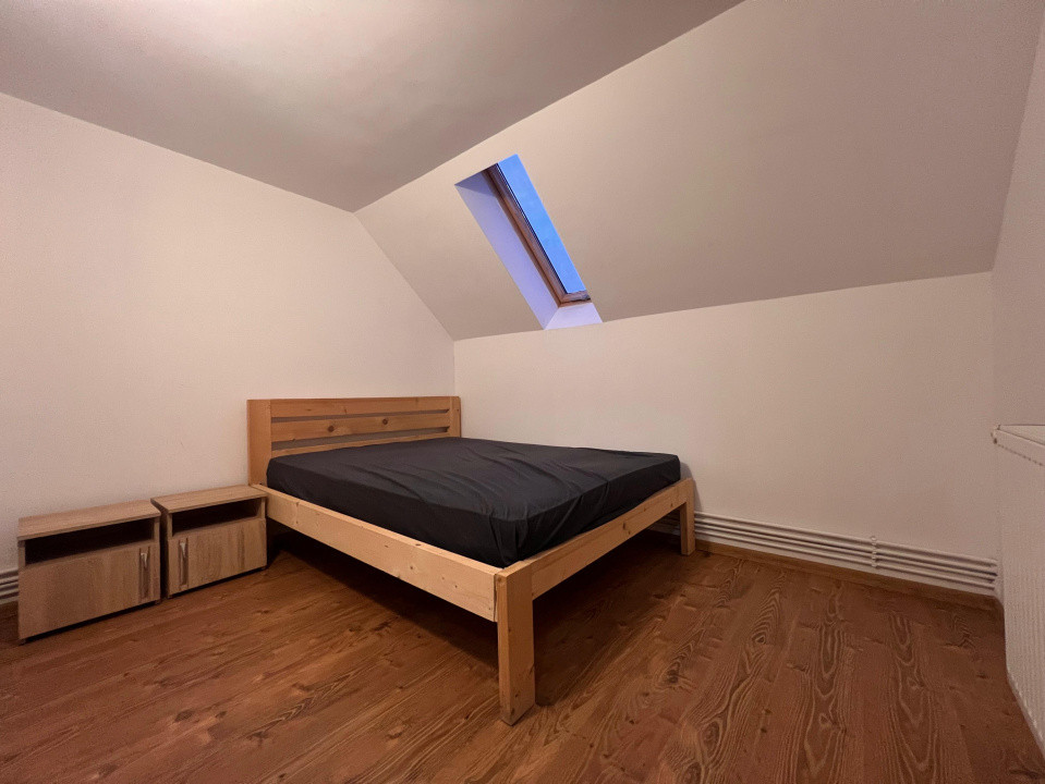 Apartament 4 camere de închiriat în Tocile – liniște și priveliște frumoasă
