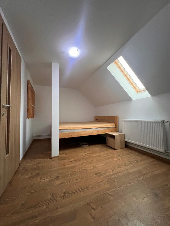 Apartament 4 camere de închiriat în Tocile – liniște și priveliște frumoasă