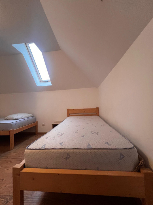 Apartament 4 camere de închiriat în Tocile – liniște și priveliște frumoasă