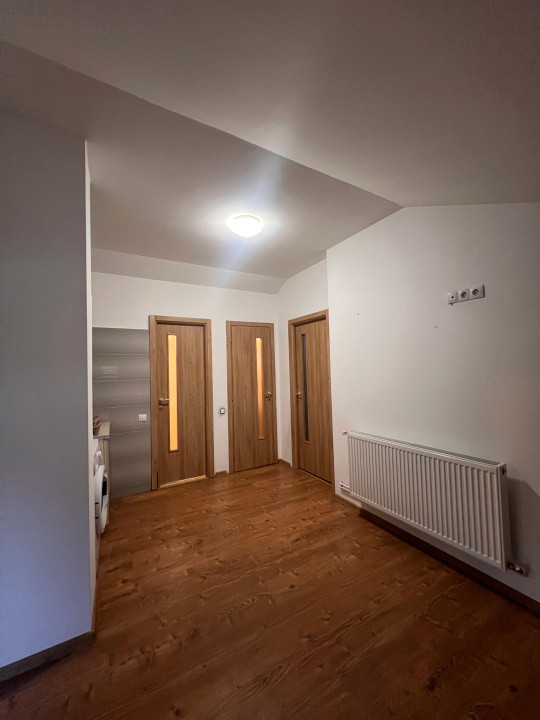 Apartament 4 camere de închiriat în Tocile – liniște și priveliște frumoasă