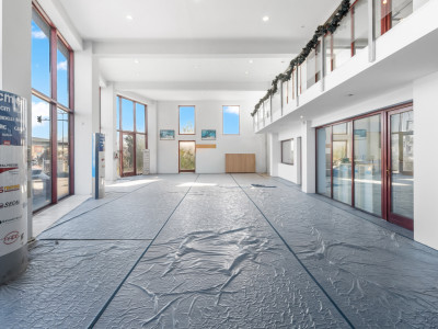 Spațiu comercial – Showroom & Birouri – Calea Feldioarei - DN13