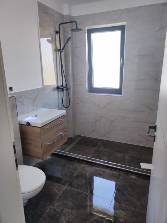 Prima inchiriere - Apartament 2 camere - zona Mandra