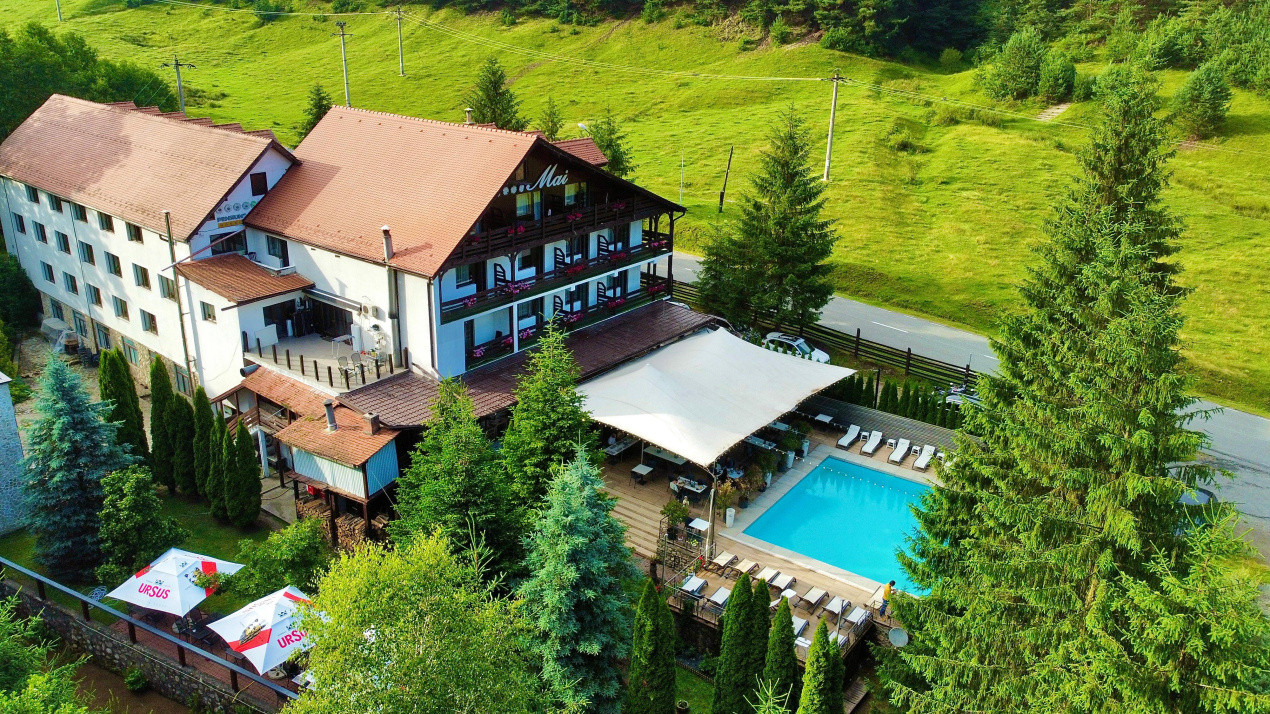 Investiție Premium în Inima Munților Cindrel