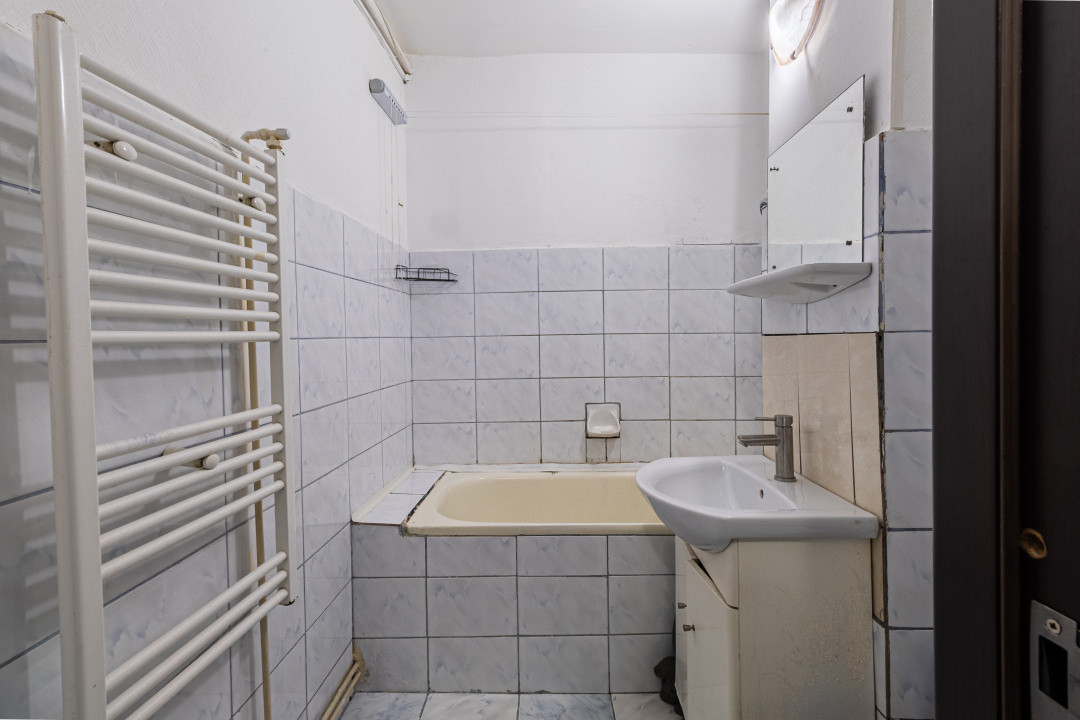 Garsoniera et2  Coresi - Tractorul - COMISION 0%