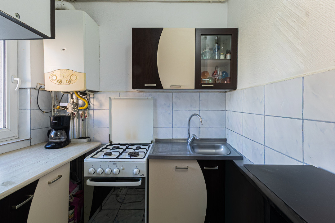 Garsoniera et2  Coresi - Tractorul - COMISION 0%