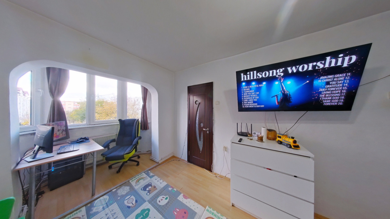 Garsoniera et2  Coresi - Tractorul - COMISION 0%