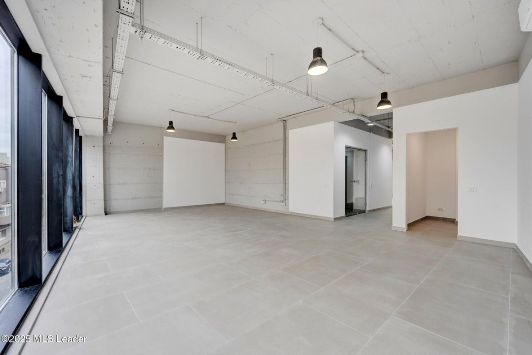 Spatiu birouri | 100 mp | Viitorului 136 | Forty Building