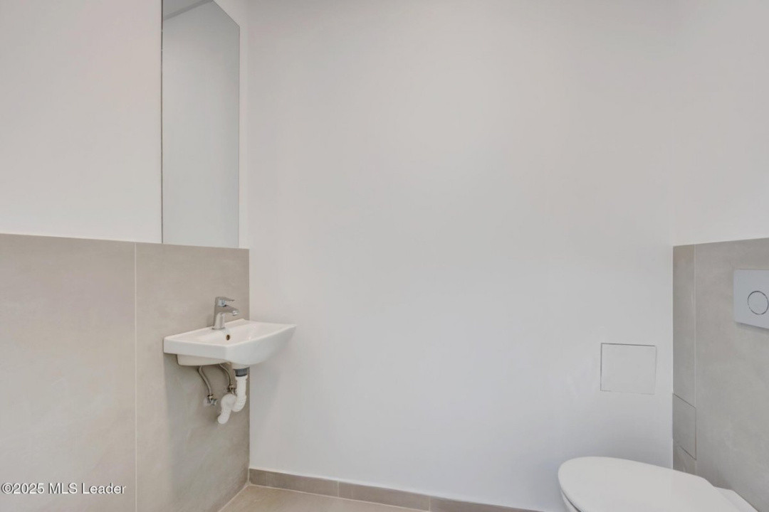 Spatiu birouri | 100 mp | Viitorului 136 | Forty Building