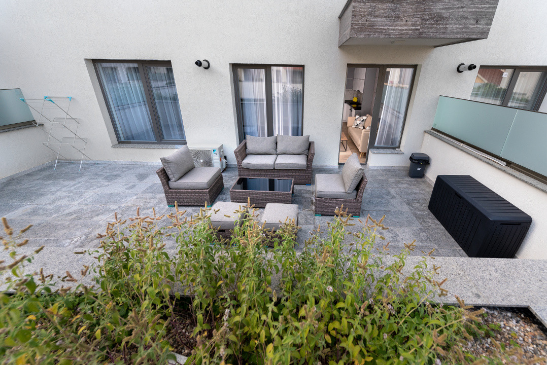 Apartament 2 camere cu terasă de 34 mp, parcare subterana– Plopilor