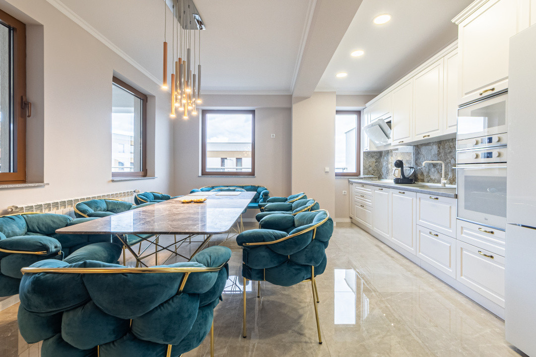 Apartament superb cu 3 camere - Ultracentral, Drumul Poienii