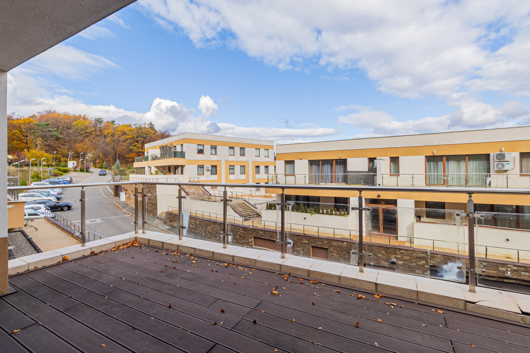 Apartament superb cu 3 camere - Ultracentral, Drumul Poienii