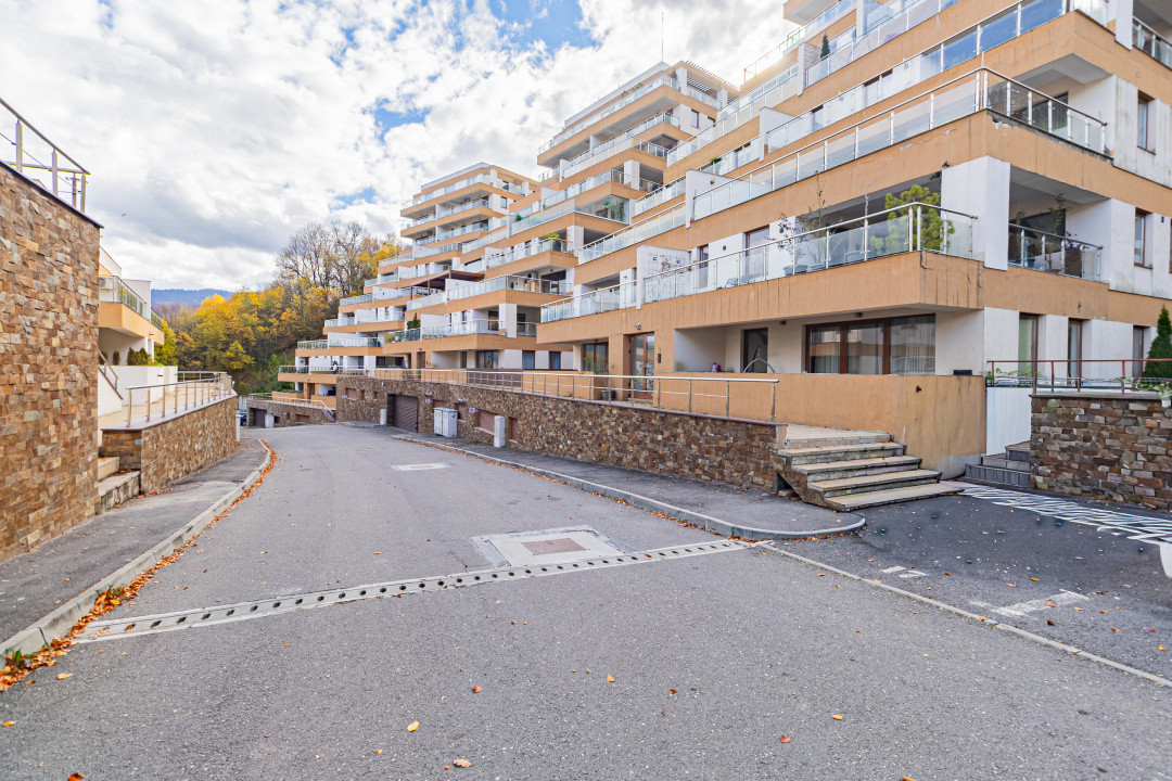 Apartament superb cu 3 camere - Ultracentral, Drumul Poienii